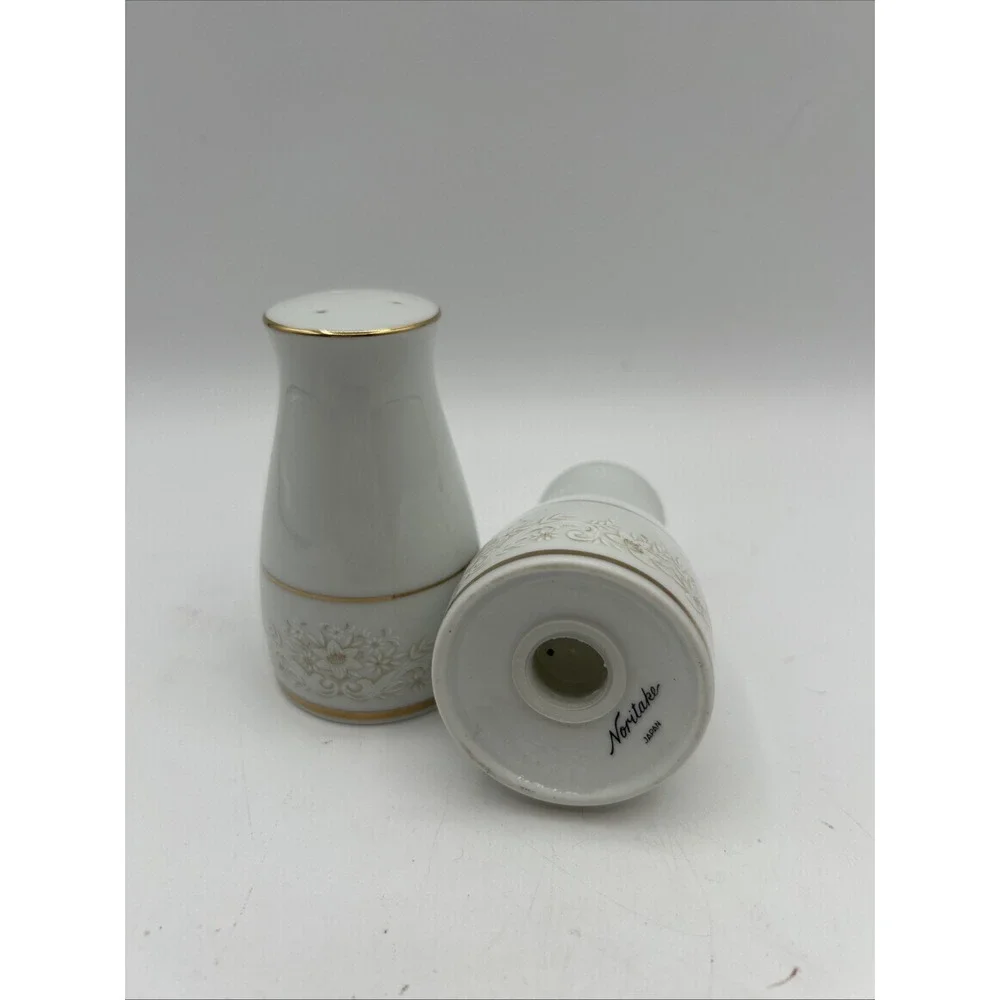 Noritake Dearest Salt & Pepper Shakers White Floral Gold Edge Fine China Japan
